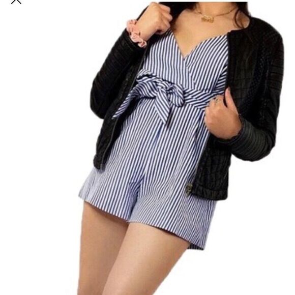 Finders Keepers Blue White Stripe Blow Your Mind Short Romper Waist Tie Sz L - Picture 7 of 13